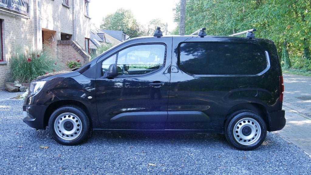 opel combo lichte vracht 1.5cdti 131pk 2023 35dkm garantie, Auto's, Voorwielaandrijving, Dealer onderhouden, Stof, Zwart