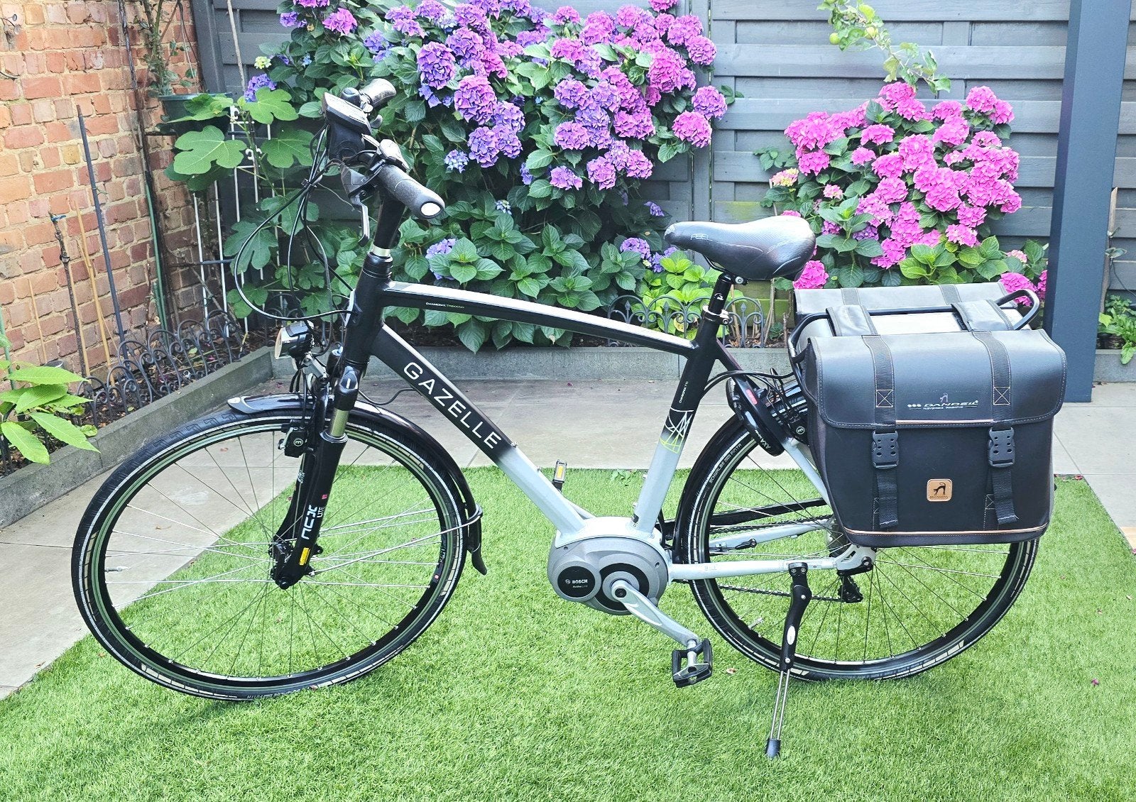 Vélo électrique Gazelle Bosch à moteur central Active Line, Enlèvement, Gazelle