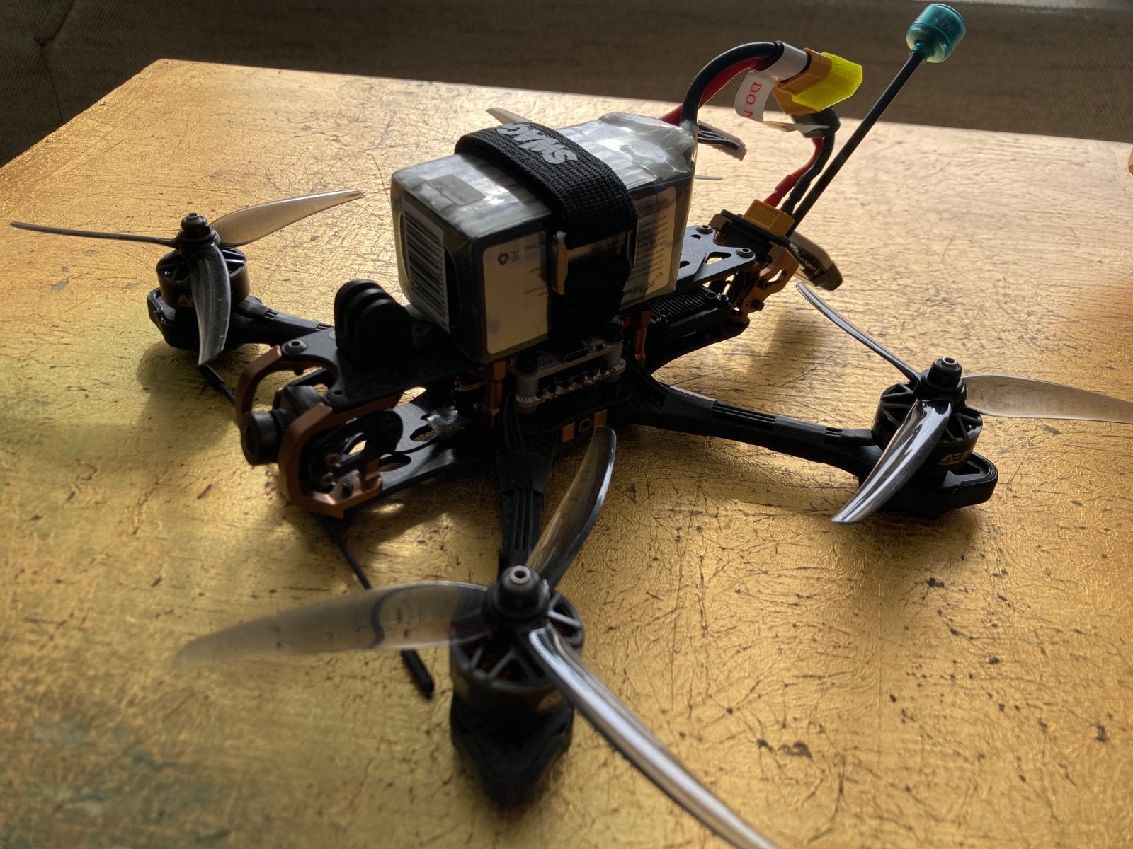 Lumenier QAV-S2 Johnny FPV, Hobby & Loisirs créatifs, Enlèvement, Comme neuf