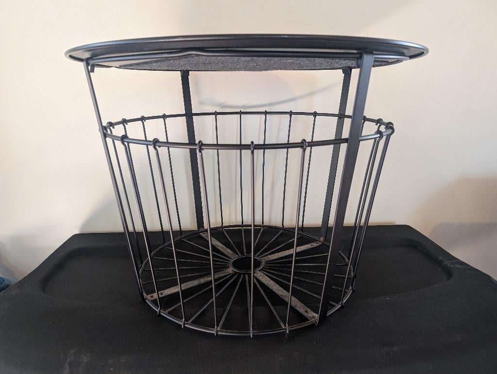 Table en métal, Rond, Moins de 55 cm, Contemporain, Enlèvement