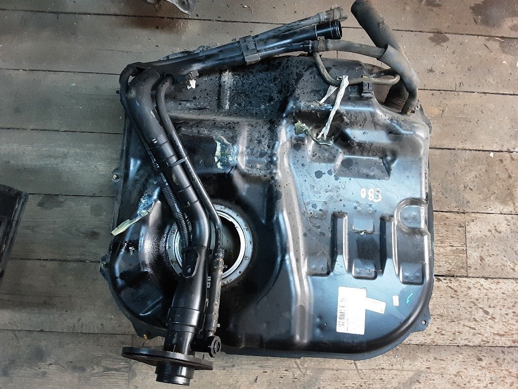 BRANDSTOFTANK Kia Cee'd (EDB5) (01-2006/12-2012), Info@kia.de, Theodor-Heuss-Allee 11
60486  Frankfurt am Main, DE, Kia Deutschland GmbH
