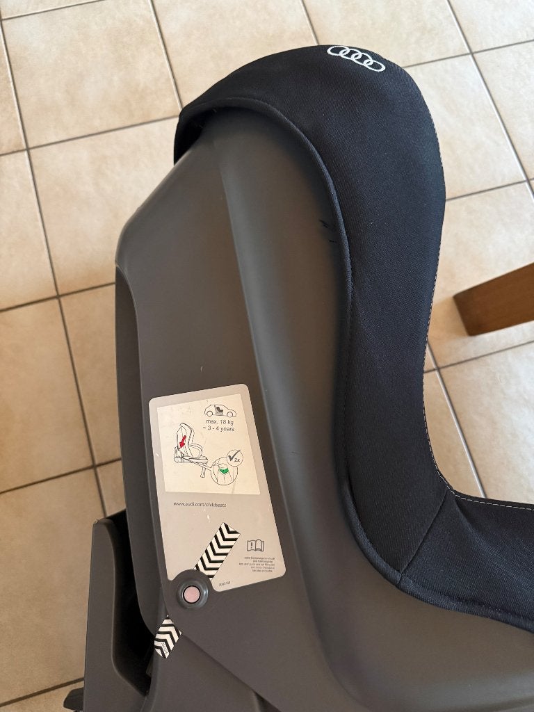 Autostoel Audi, Kinderen en Baby's, 0 t/m 18 kg, Zo goed als nieuw, Isofix, Ophalen
