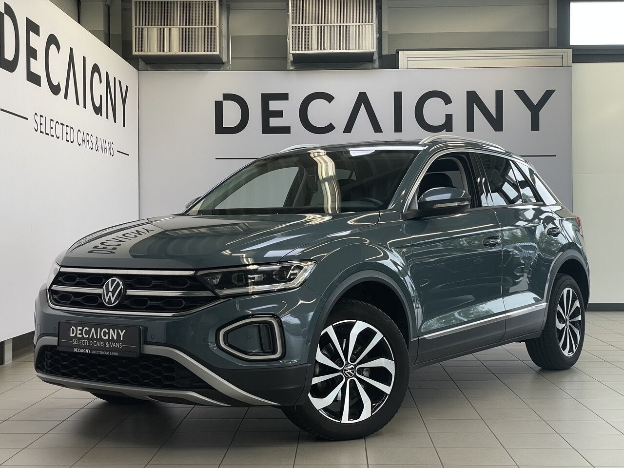 Volkswagen T-Roc 1.5 TSI *Leder*Pano Open dak*Camera, Auto's, 1498 cc, 4 cilinders, https://public.car-pass.be/vhr/90551766-df24-406a-b846-fb21b8c3eacc