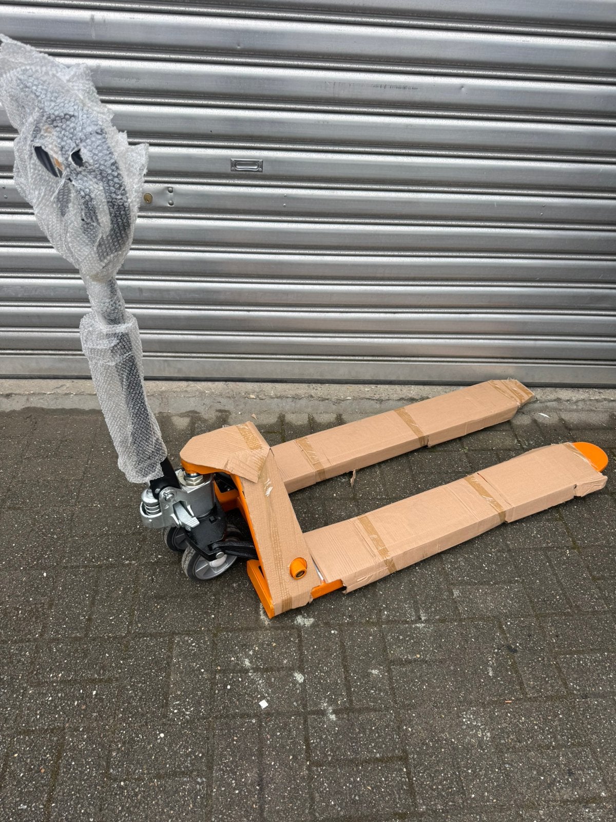 NIEUWE HANDPALLETTRUCK VAN 2500 KG VOOR 300€!, Ophalen, Opvouwbaar, Nieuw