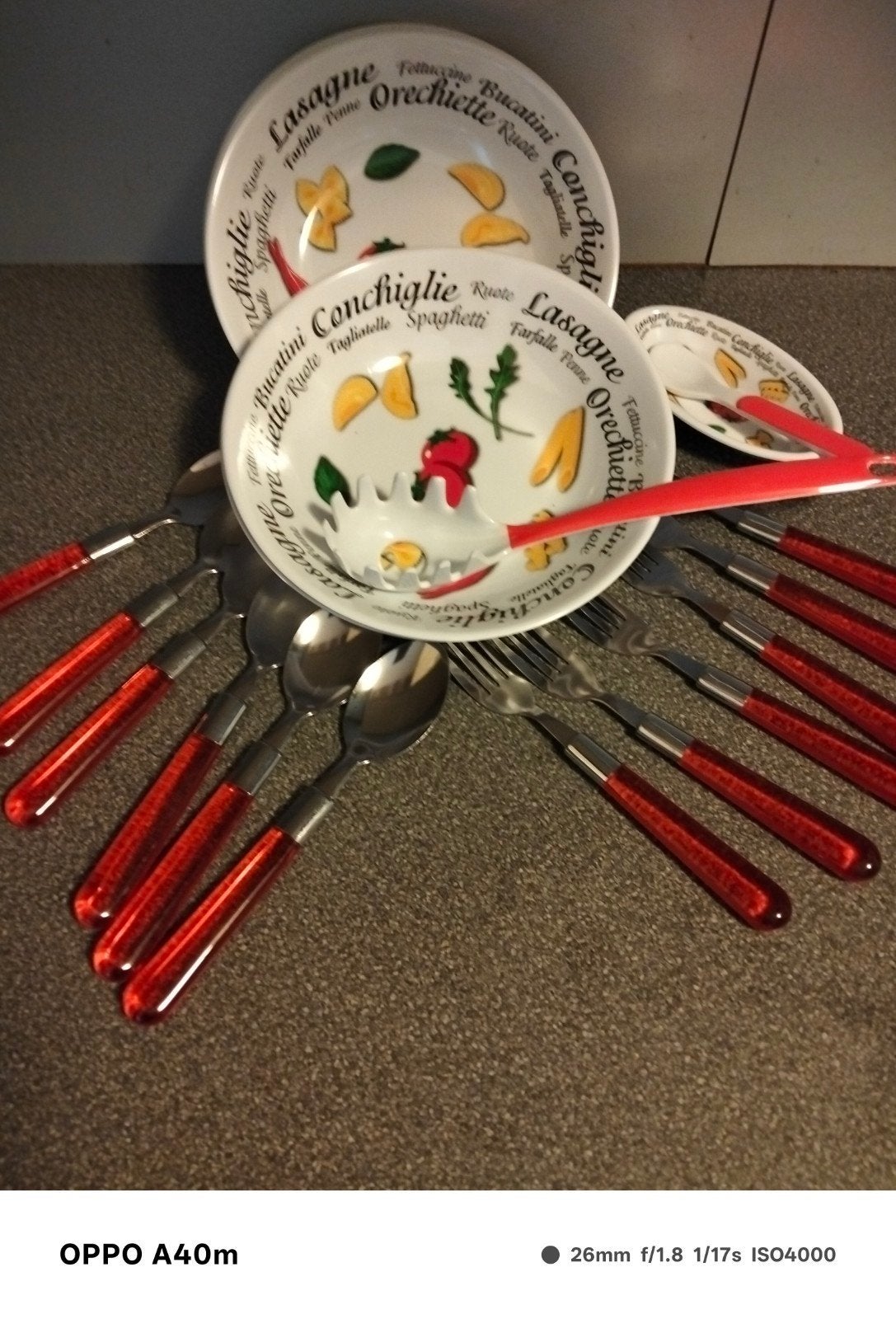 pasta/ borden, vorken, lepels, kaas kommetje+lepel, Huis en Inrichting, Ophalen of Verzenden, Nieuw, Overige materialen, Bestekset