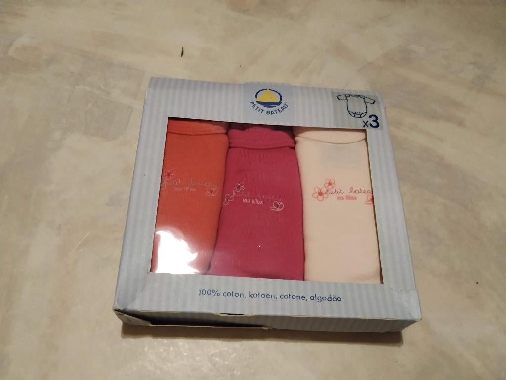 petit bateau 3 baby body's voor 3 maanden cadeau doosje, Kinderen en Baby's, Ophalen of Verzenden, Nieuw