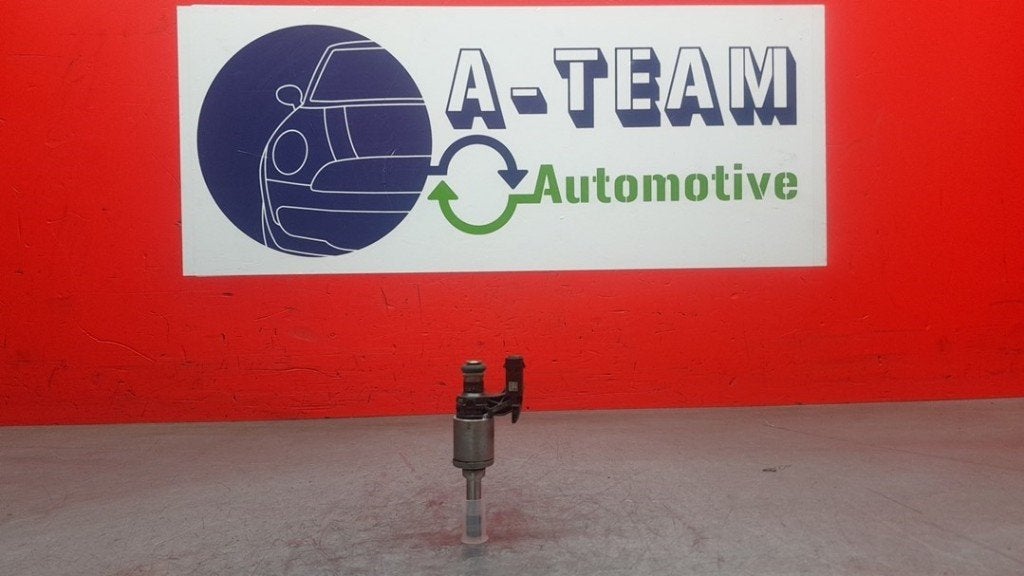 INJECTEUR Polo VI (AW1) (|04E906036AE|0261500475|), Robert Bosch AG, Volkswagen, Utilisé, Robert-Bosch-Allee 1
74232  Abstatt, DE