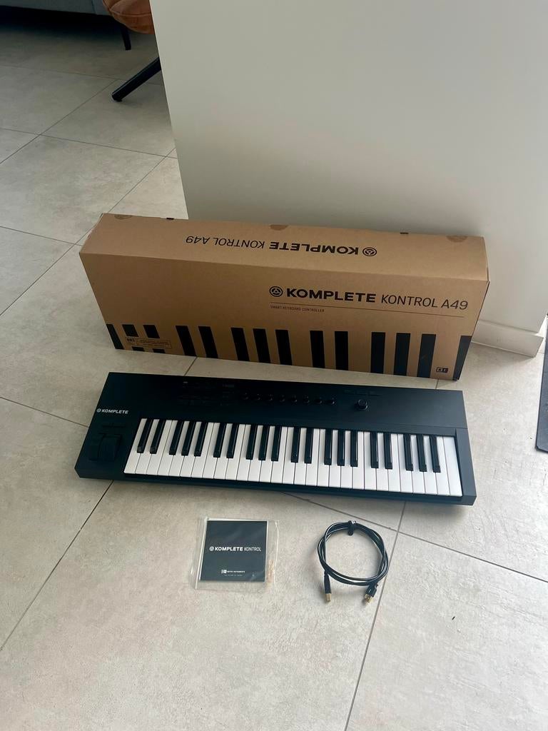 Midi keyboard Komplete Control A49 (in perfecte staat), Zo goed als nieuw, Midi-aansluiting, Ophalen, 49 toetsen