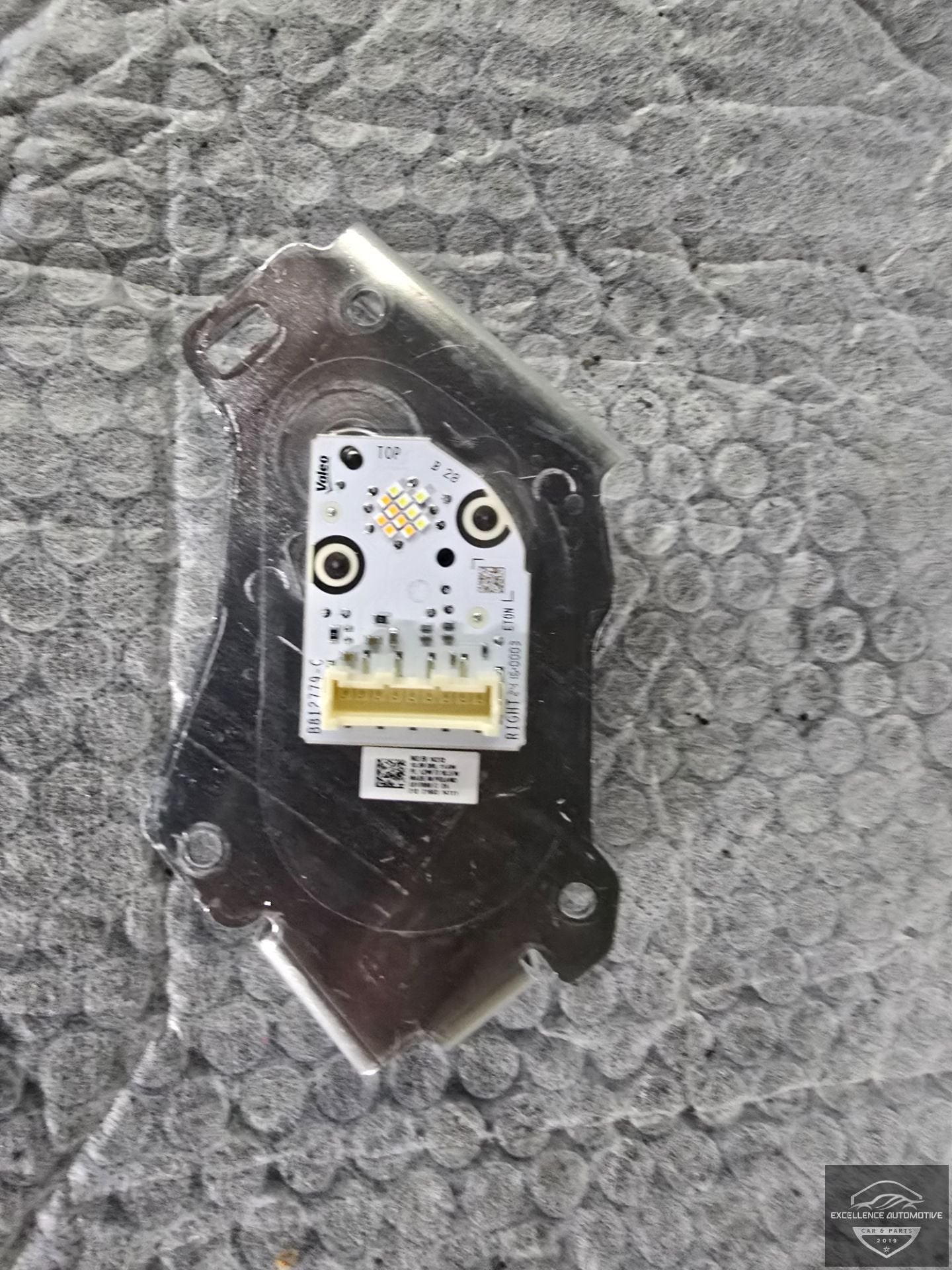 Skoda SuperB 2024+ LED DRL Module Rechts L817890C, Tr. Vaclava Klementa 869
293 01  Mlada Boleslav, CZ, Skoda, Skoda Auto a.s.