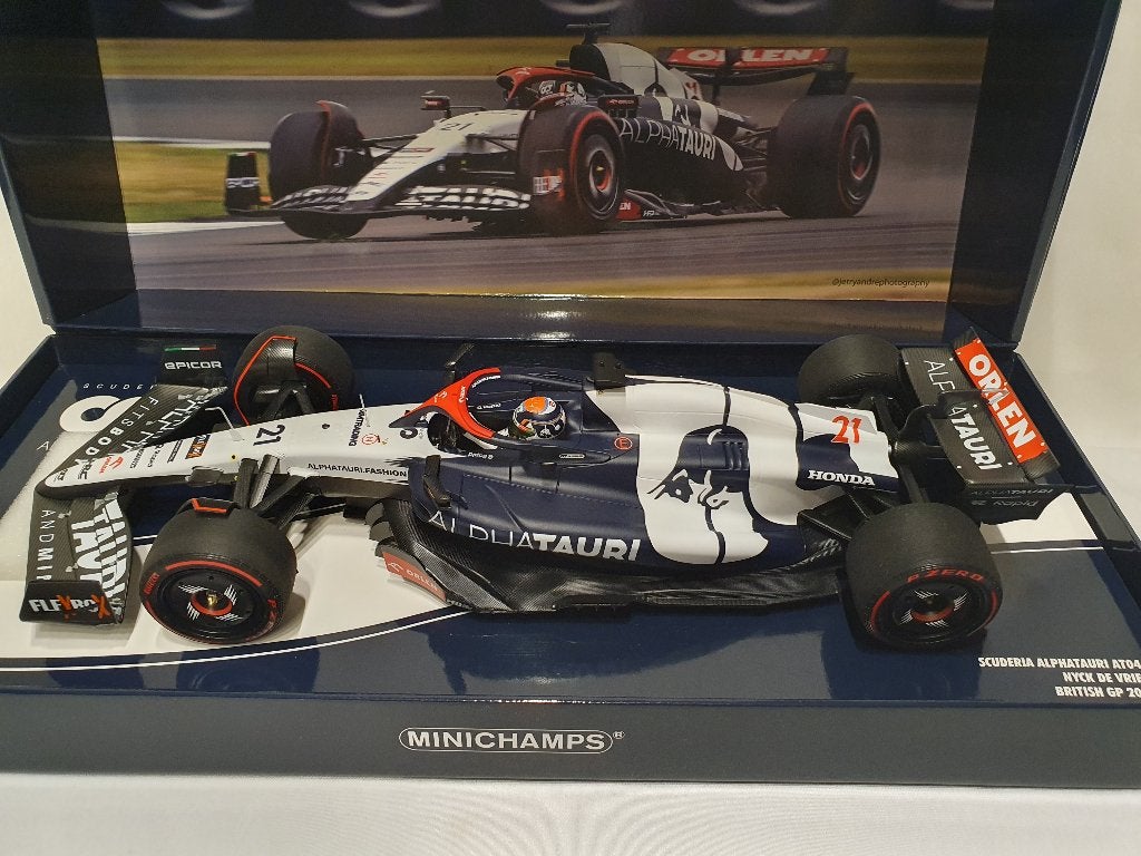 Nyck de Vries Alpha Tauri Engeland 2023 Minichamps 1:18, Ophalen of Verzenden, Nieuw, Auto, MiniChamps