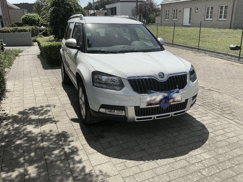Skoda Yeti 1.2 TSI Outdoor Ambition 2017 | 49000 km, Auto's, Skoda, Particulier, Yeti, ABS, Achteruitrijcamera, Airconditioning