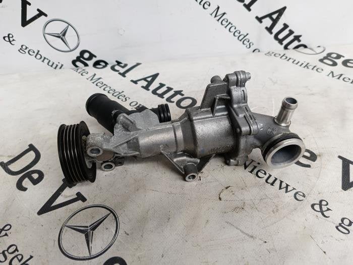 Pompe à eau d'un Mercedes A-Klasse, 3 mois de garantie, Utilisé, -, -