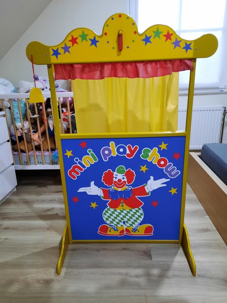 Poppenkast, Ophalen