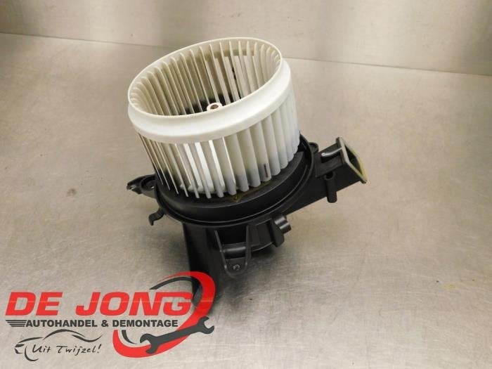 Moteur de ventilation chauffage d'un Jeep Renegade, Jeep, -, 3 mois de garantie, Utilisé