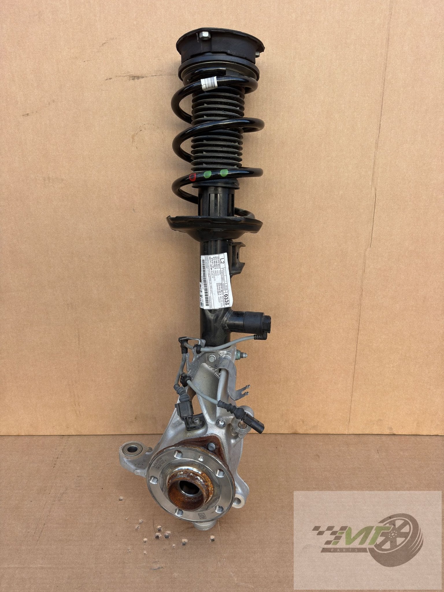 Cupra Formentor : jambe de suspension, fusée, suspension, DR, -, Origine de la pièce connue, Utilisé, Autres marques automobiles