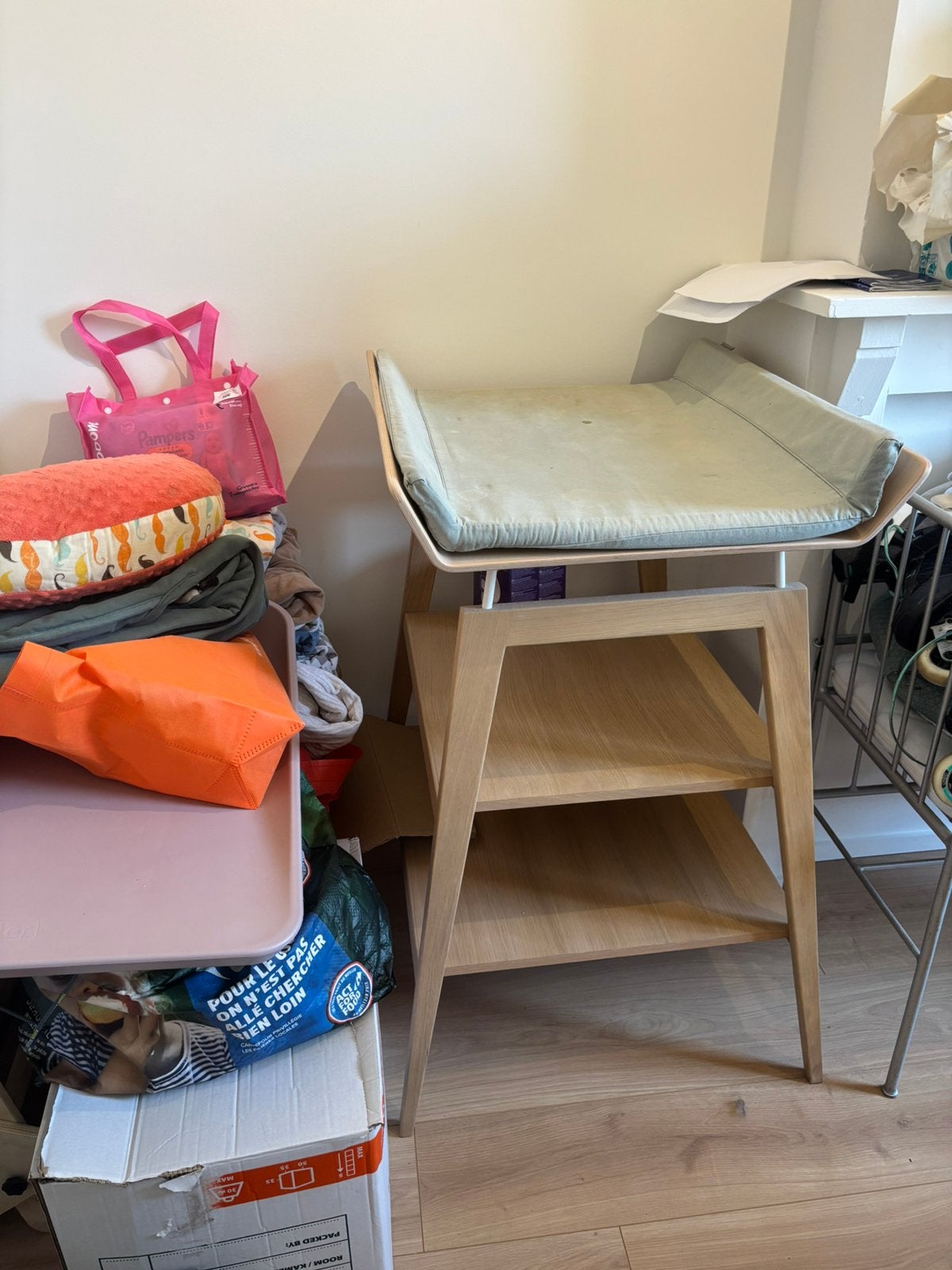 Leander Linea luiertafel + accessoires, Enfants & Bébés, Enlèvement, Comme neuf