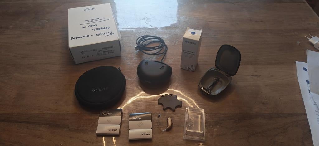 Oticon Real 3 miniRITE R (Rechargeable) – État Neuf, TV, Hi-fi & Vidéo, Casques audio, Comme neuf, Supra-aural, Autres marques