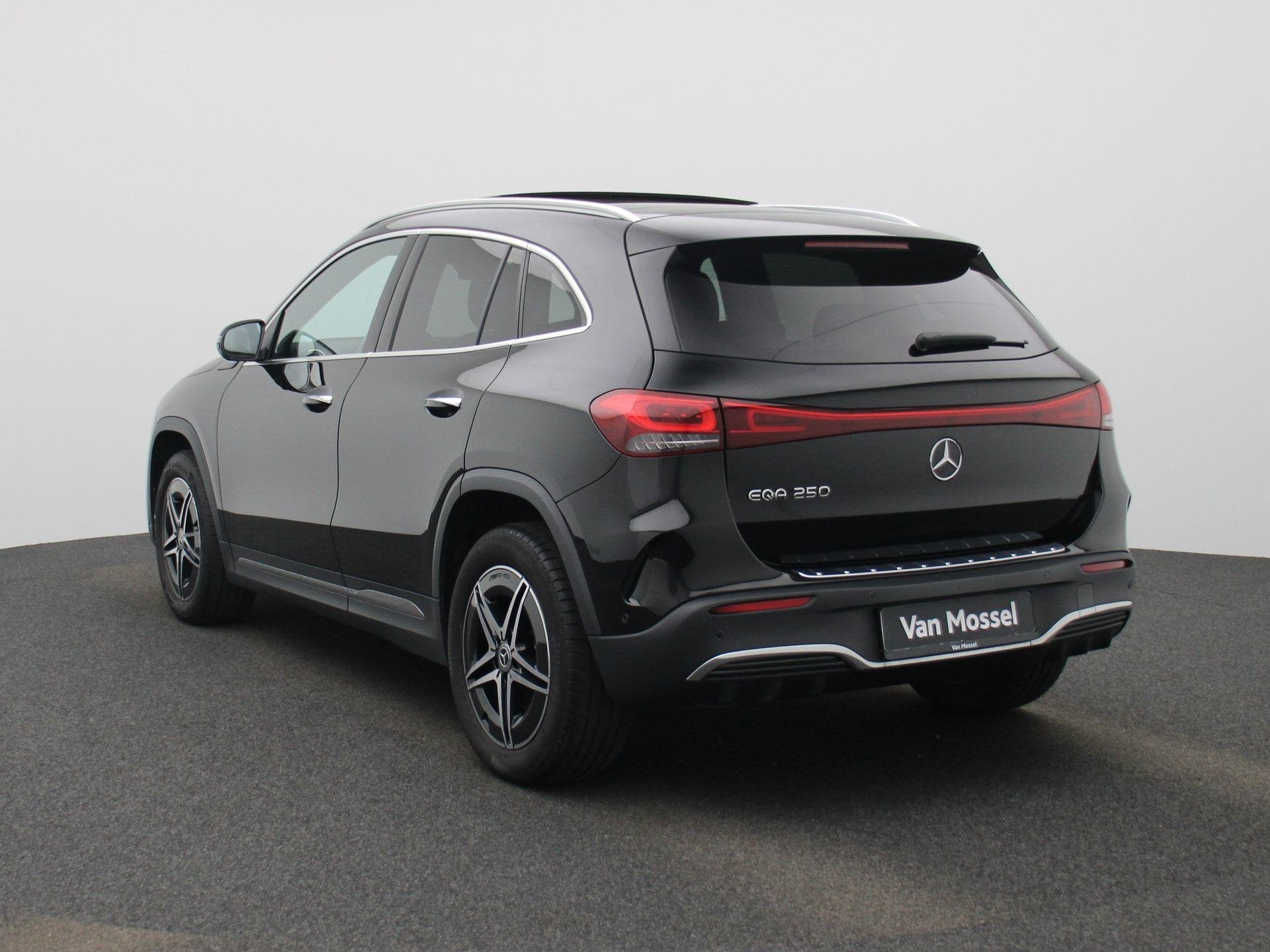 Mercedes-Benz EQA 250 Business Solution Luxury, Autos, 750 kg, Entreprise, Noir, 5 portes