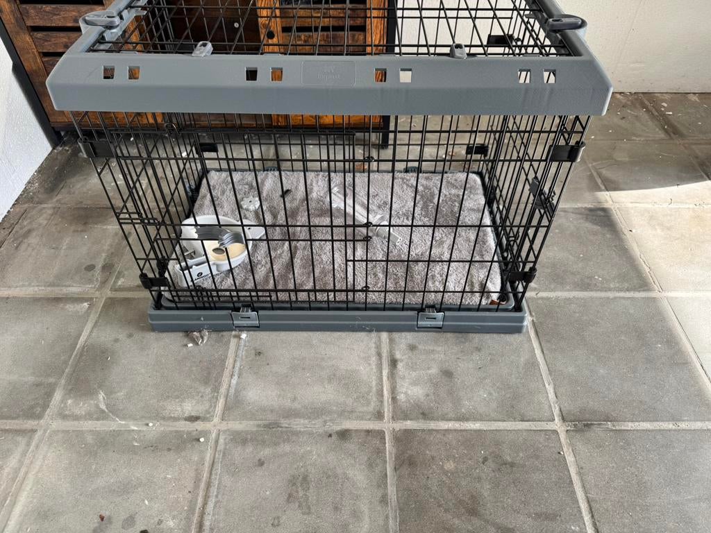 Hond bench, Dieren en Toebehoren, Ophalen, Zo goed als nieuw