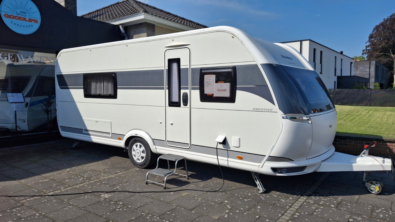 Hobby 560 WLU + mover + voortent- BJ2025, Mover, Hobby, Particulier, Tot en met 4