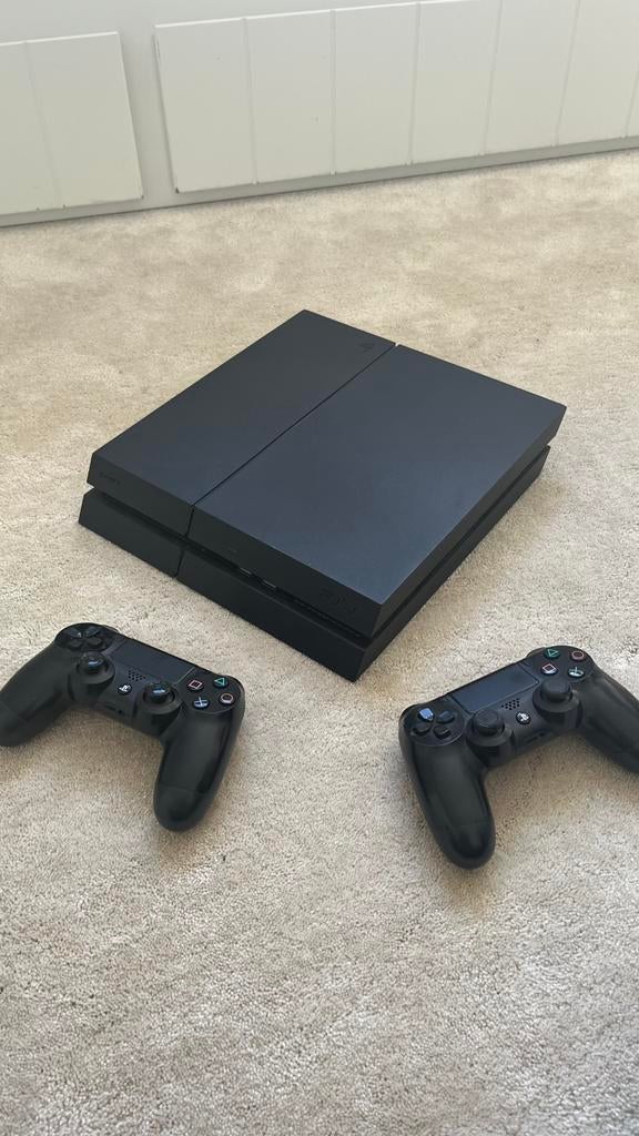 Ps4 noir, 500 GB, Enlèvement, Utilisé, Avec jeux