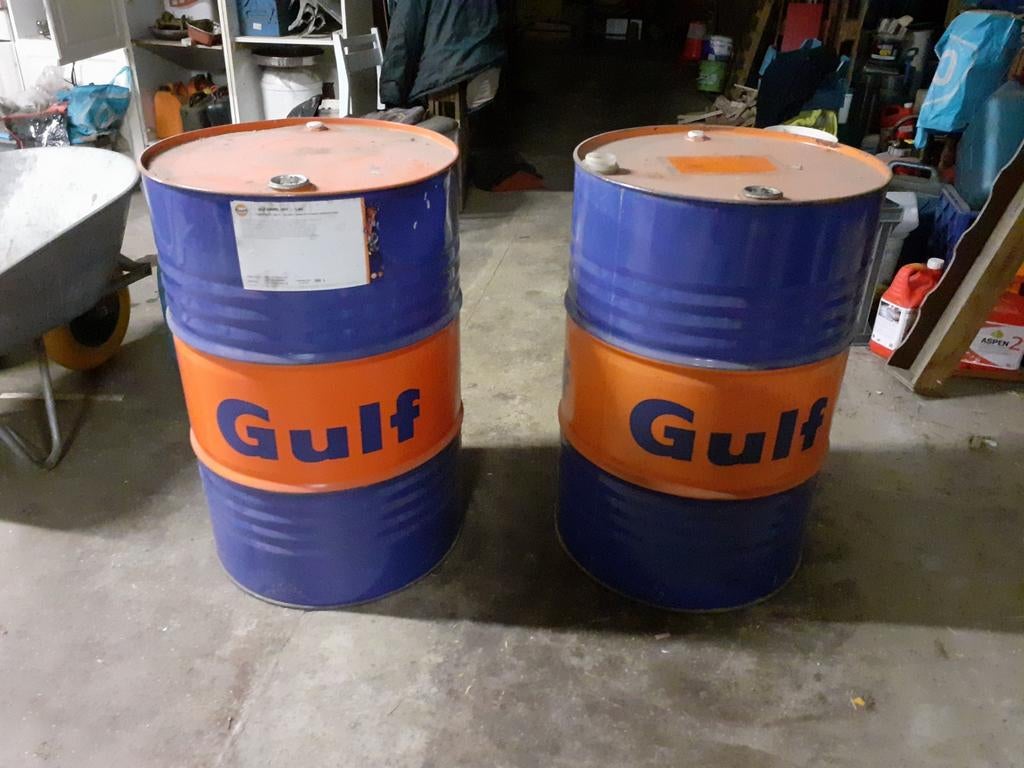 olie  vaten  ( leeg ), Enlèvement