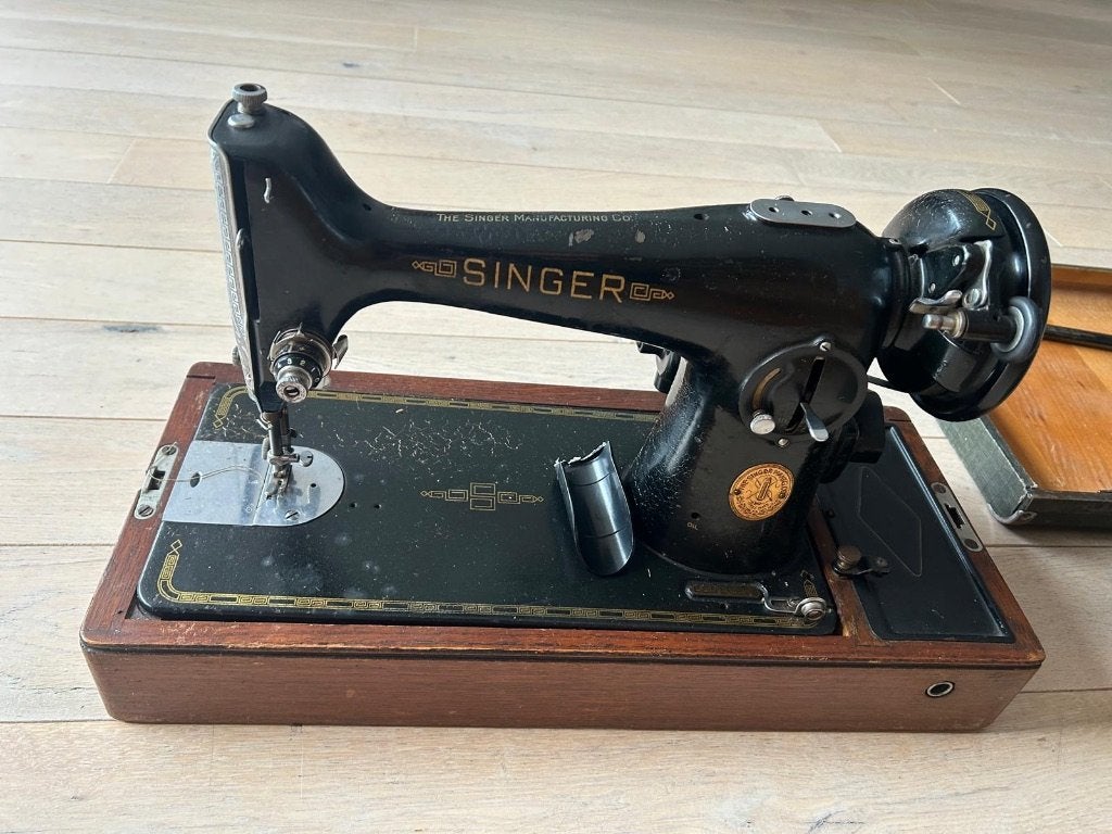 Singer, Ophalen