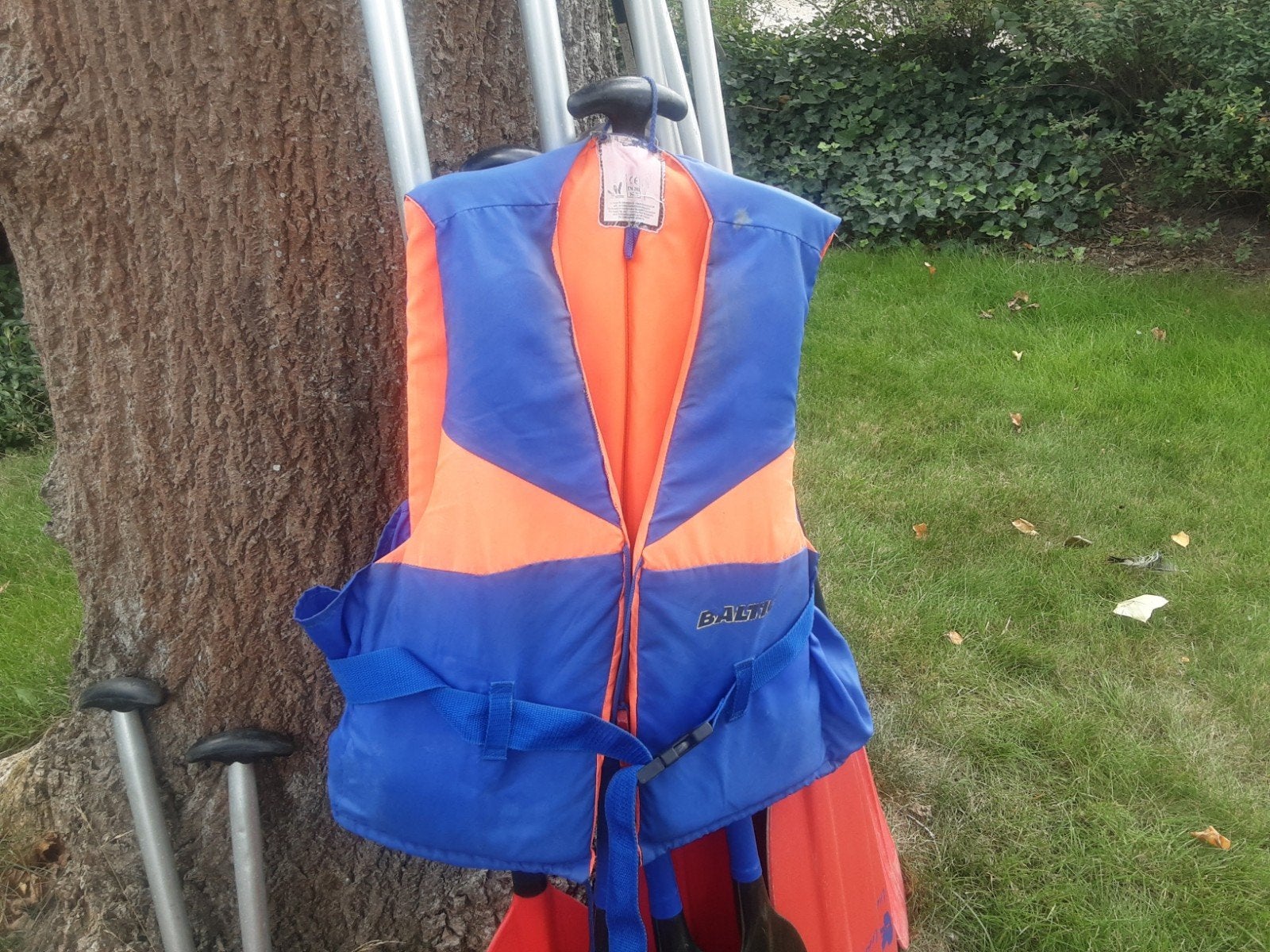 2 zwemvesten, Ophalen, Gebruikt