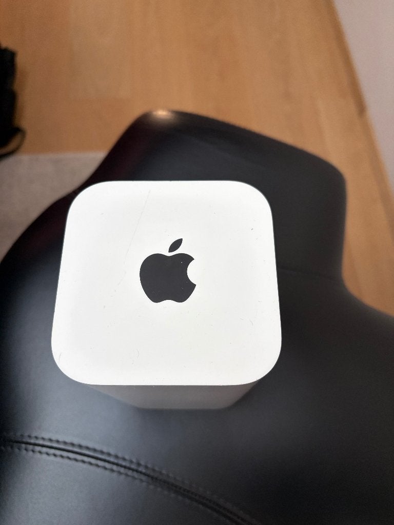 APPLE WIFI-aansluiting, Computers en Software, WiFi-versterkers, Verzenden, Zo goed als nieuw, Apple