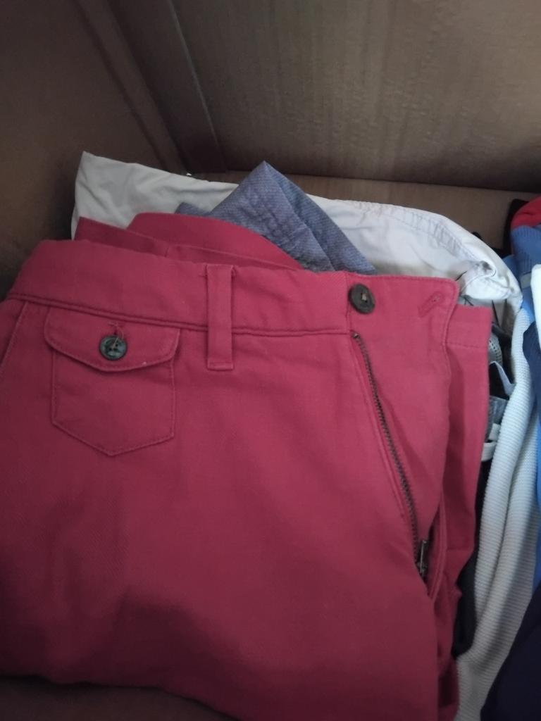 vêtement homme taille M, Vêtements | Hommes, Packs de vêtements pour hommes, Enlèvement