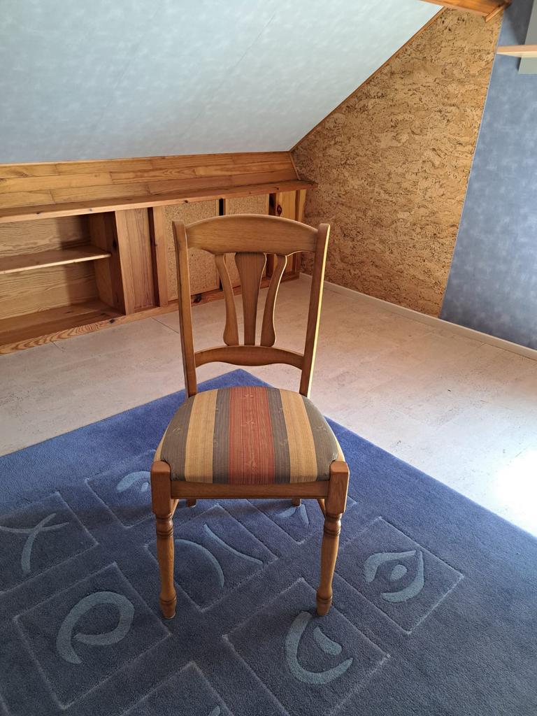 Tafel en 4 stoelen, Huis en Inrichting, Tafels | Eettafels, Ophalen, Gebruikt