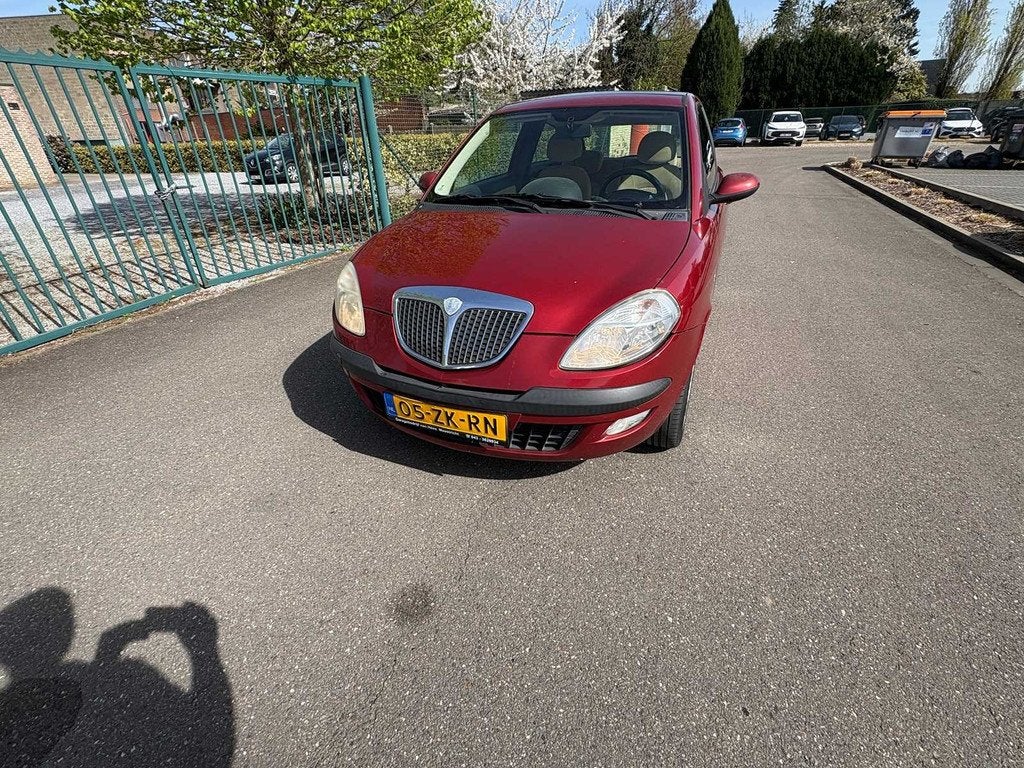 Lancia - Ypsilon - 1.4-16V Platino DFN - Voiture - 2004, Autos, Achat, Entreprise, Euro 4, Ypsilon