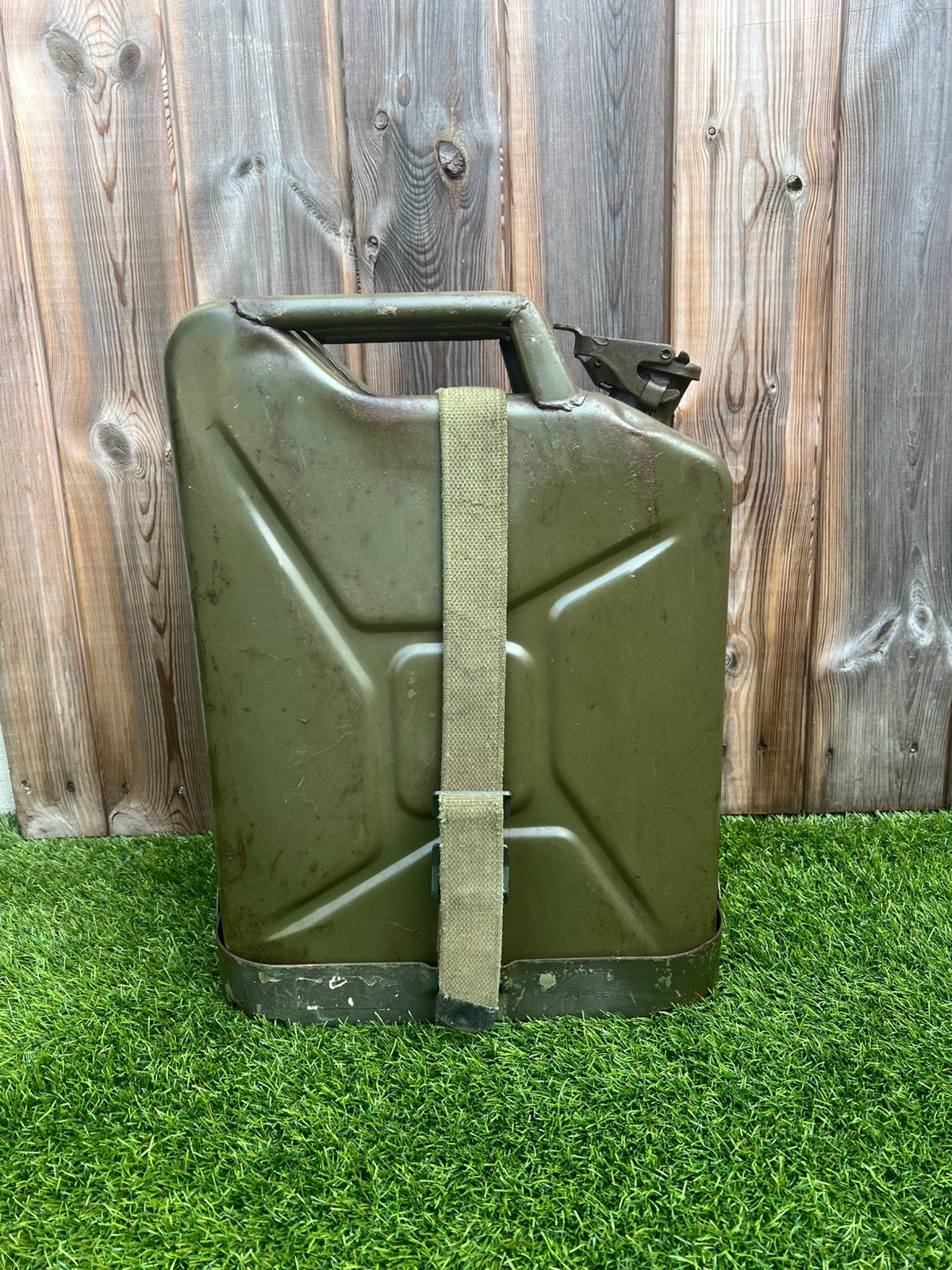 Jerrycan 1951, Collections, Enlèvement ou Envoi, Autres, Autres types