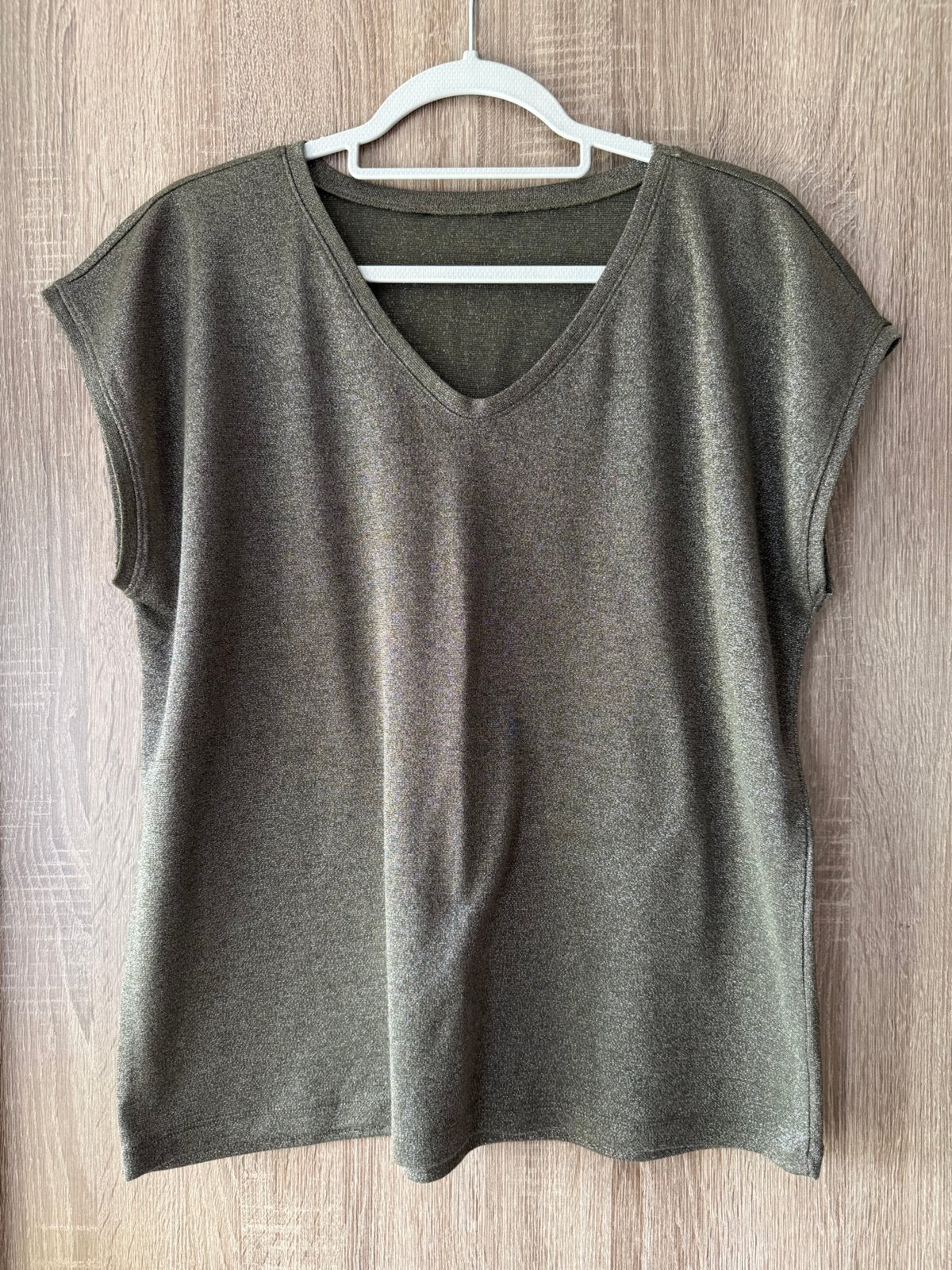 Grijze glitter top maat XXL, Vêtements | Femmes, Sans manches, Enlèvement ou Envoi, Comme neuf, Taille 46/48 (XL) ou plus grande