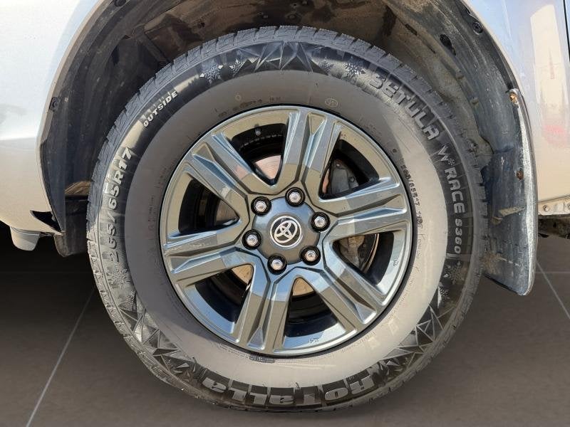 Toyota Hilux Comfort 2.4, Autos, Achat, Electronic Stability Program (ESP), Diesel, Automatique