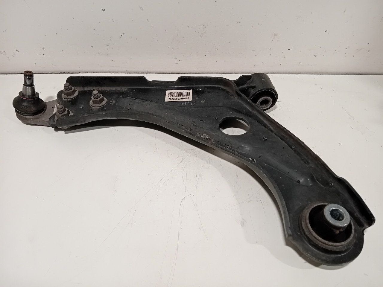 Draagarm links voor Opel Grandland, Onderdelen@venauto.nl, Van der Ven Autorecycling B.V., Ettenseweg 76, 4706 PB Roosendaal, The Netherlands