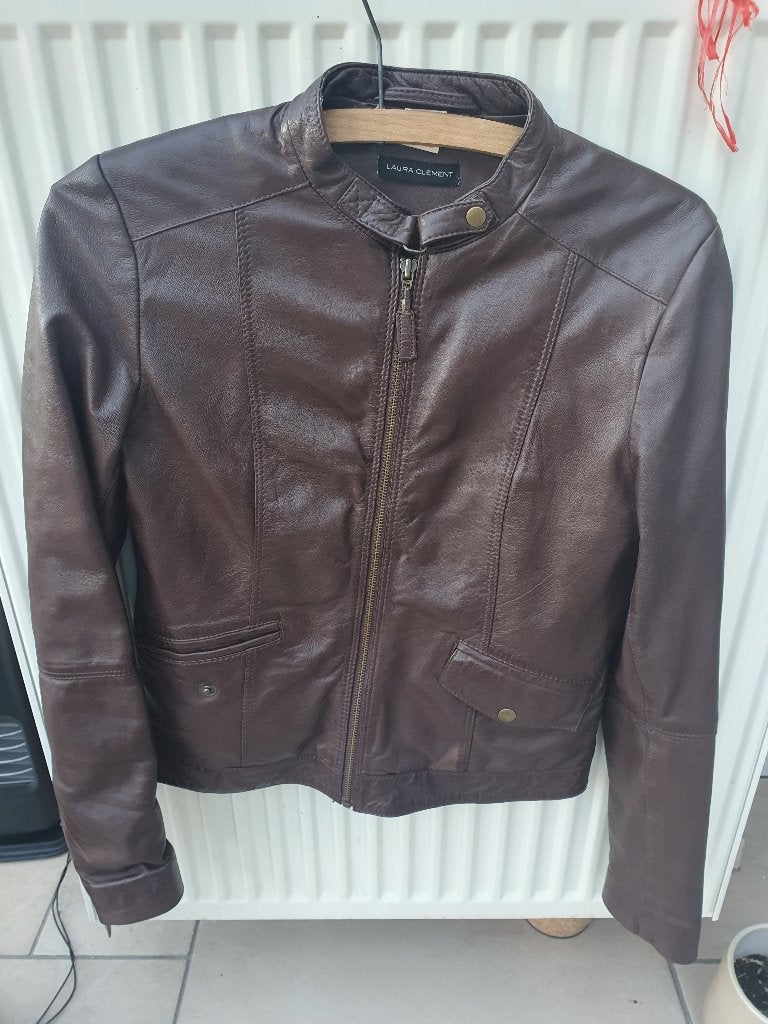 Bruine vest in schapenleer van Laura Clement maat 36, Kleding | Dames, Bruin, Ophalen of Verzenden, Jasje, Maat 36 (S)
