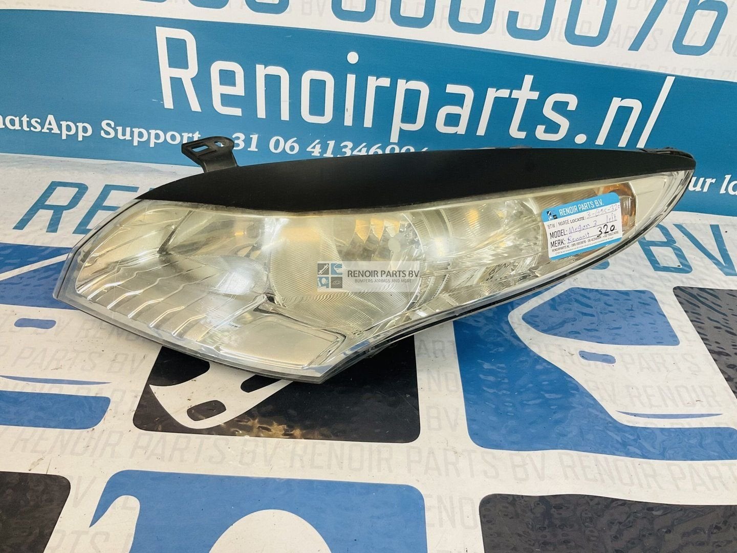 Koplamp Renault Megane 3 Links 260600017R 3-G5C-320, Gebruikt, -, -, 6 maanden garantie