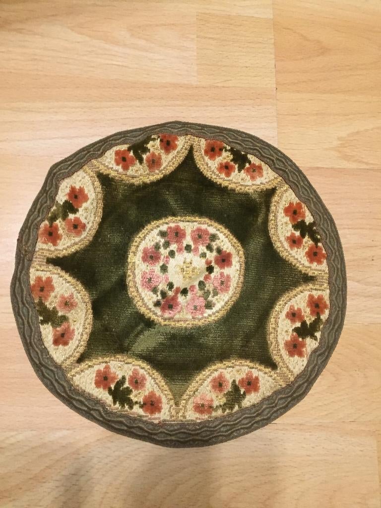 Rond sier tafel tapijtje donker groen, Huis en Inrichting, Stoffering | Tapijten en Vloerkleden, Minder dan 50 cm, Rond, Minder dan 50 cm