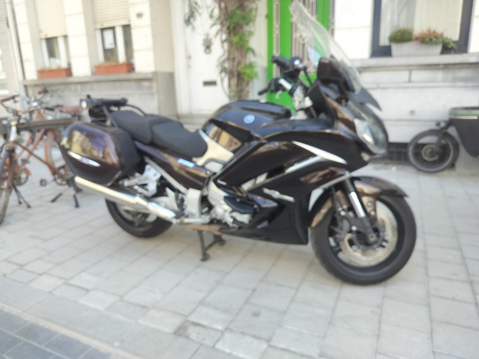 Yamaha fjr1300, Motoren, Particulier