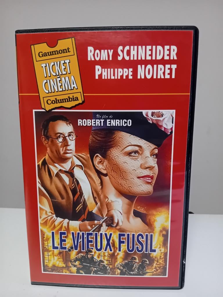 VHS Le Vieux Fusil, Enlèvement ou Envoi, Comme neuf, Drame