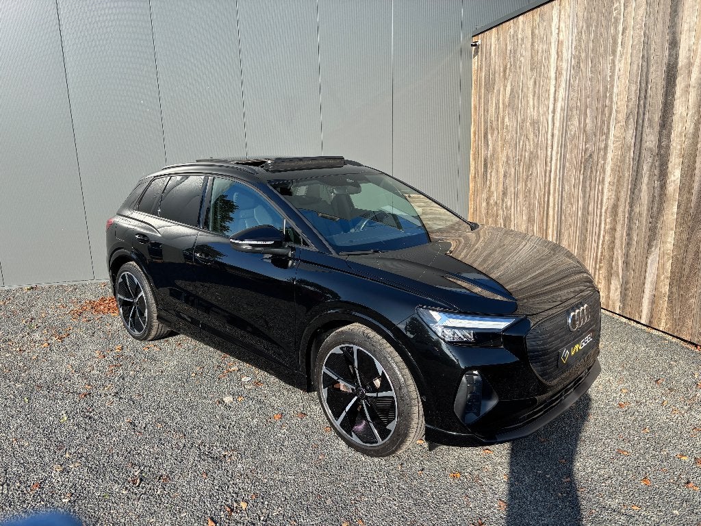Audi Q4 E-Tron, Auto's, Automaat, Achterwielaandrijving, Zwart, Leder