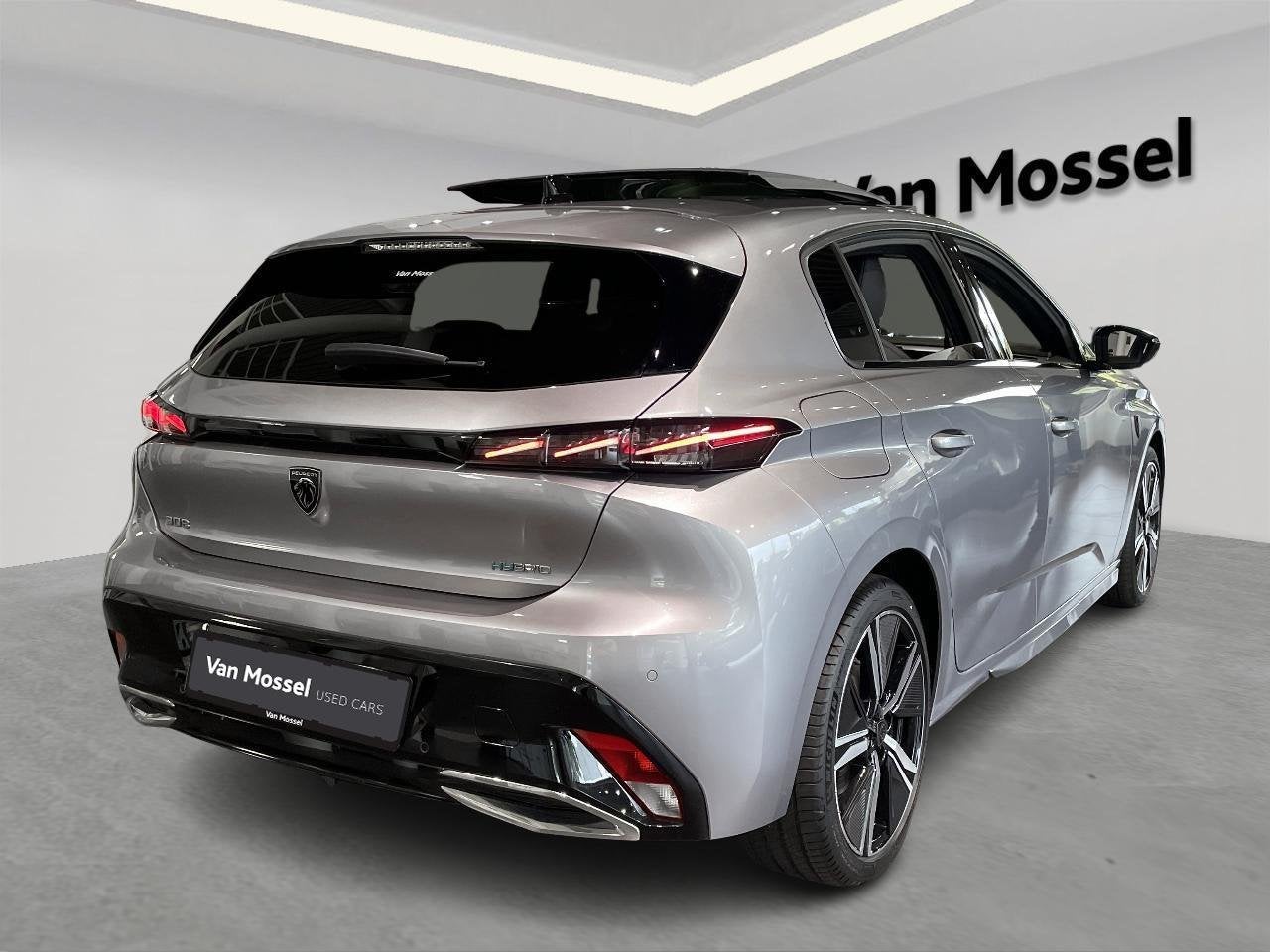 Peugeot 308 1.6 Hybrid 180 S&S EAT8 GT (automatique), Argent ou Gris, Entreprise, Hybride rechargeable, 5 portes