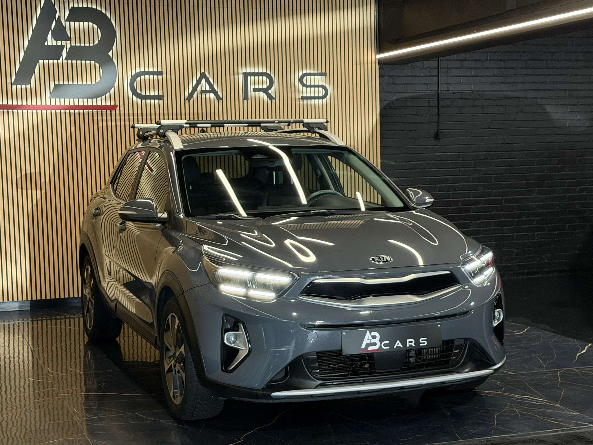 Kia Stonic 1.0 T GT Line ISG DCT * GARANTIE 12 MOIS *, Cuir, Argent ou Gris, Achat, Euro 6
