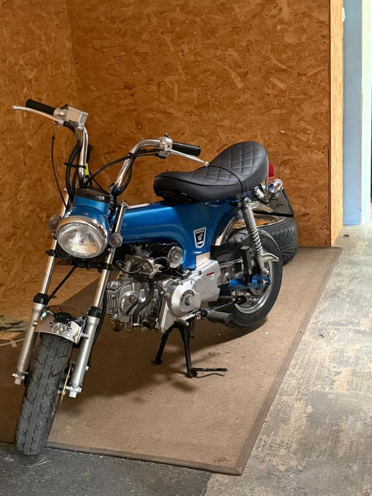 Jengcheng 125cc moto dax, Fietsen en Brommers, Brommers | Tomos, Ophalen, Zo goed als nieuw