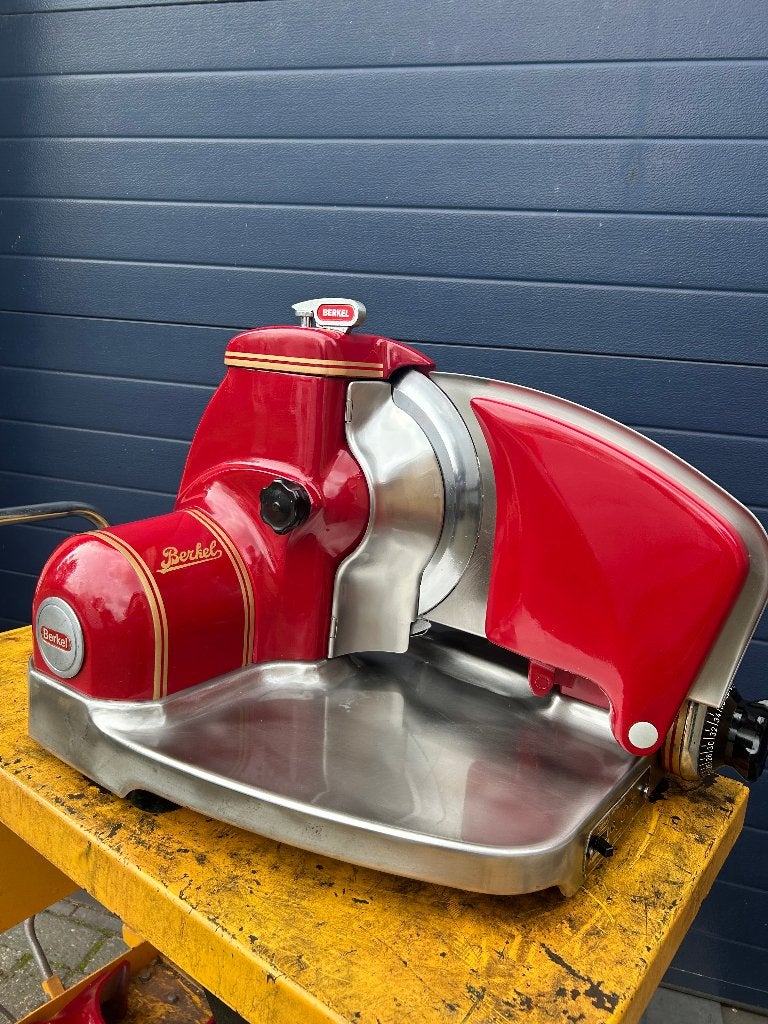 berkel 834 snijmachine in kleur inruil  berkel 834 mogelijk, Antiek en Kunst, Ophalen