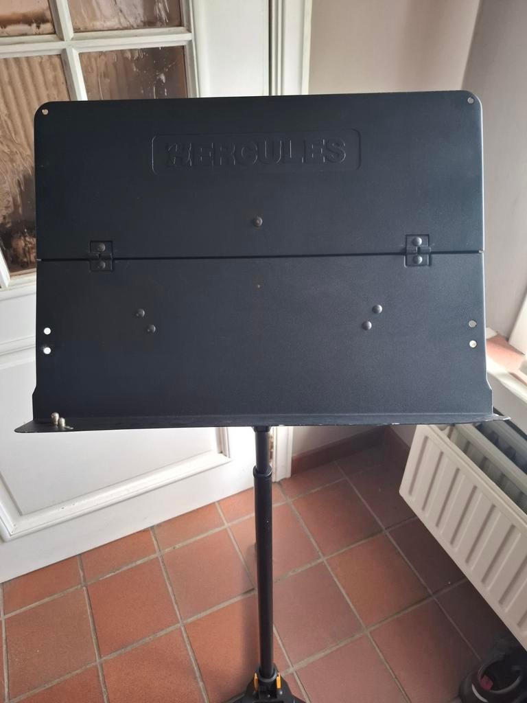 Hercules pupiter muziek standaard voor uw drumstel, Ophalen