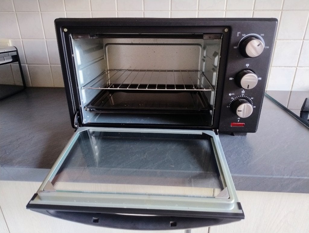 oven Tristar 800w, Elektronische apparatuur, Ophalen, Oven, Zo goed als nieuw, Vrijstaand