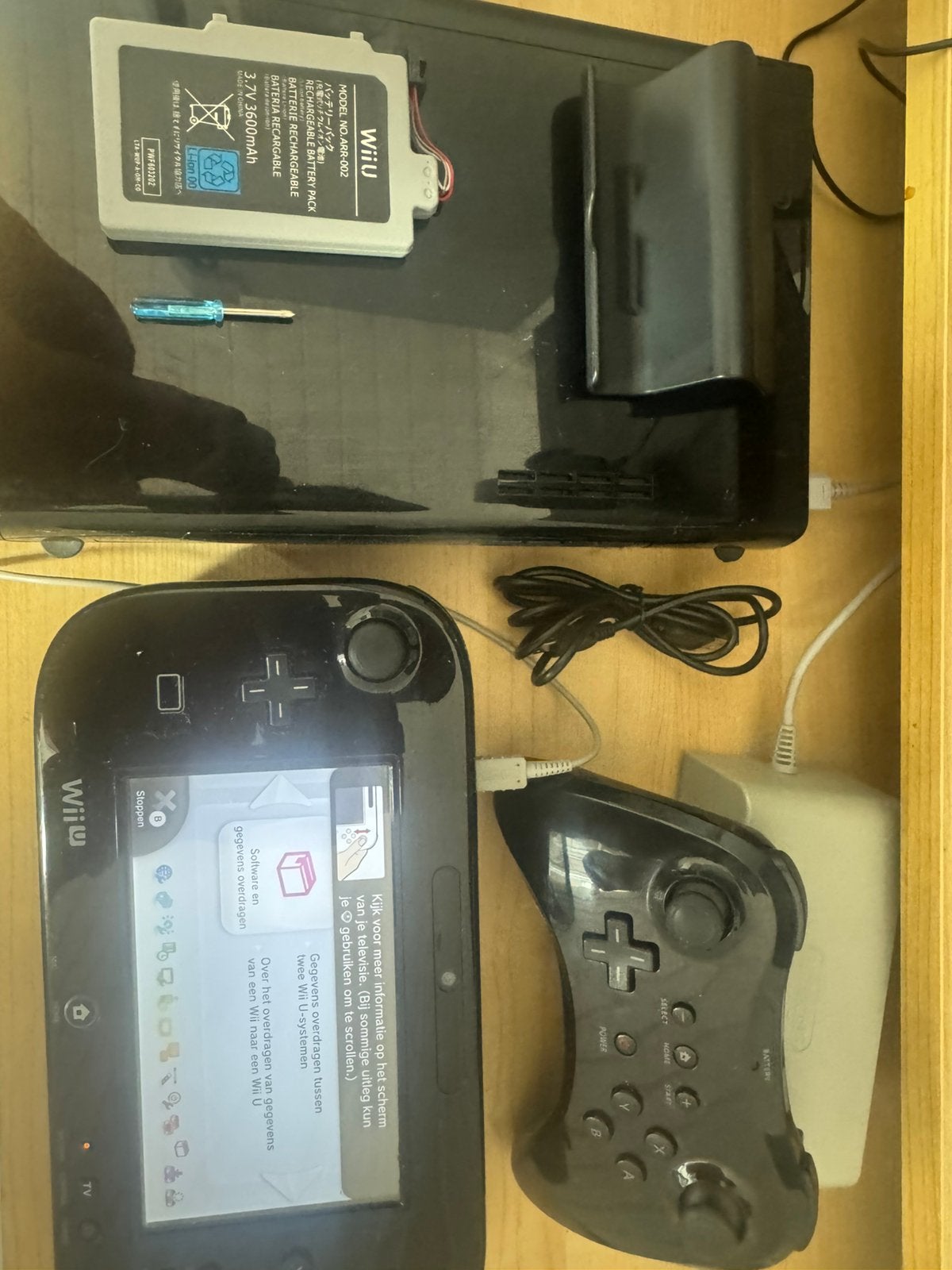 Manette Wii U 32 Go + Pro, Enlèvement, Utilisé