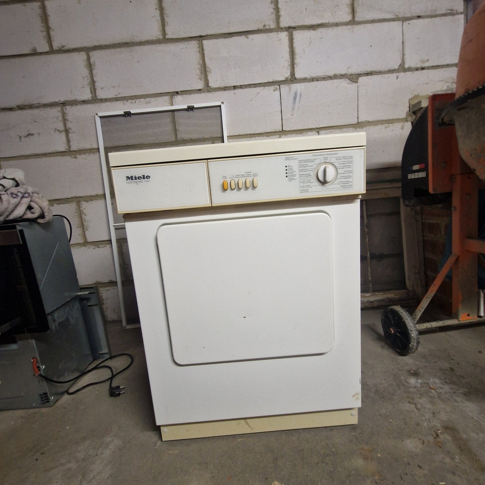 Droogkast Miele, Elektronische apparatuur, Ophalen, Gebruikt, Voorlader, Luchtafvoer